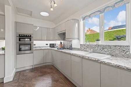 4 bedroom Detached house for sale in Marine Avenue, Skegness, PE25