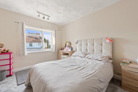 4 bedroom Semi-detached house for sale in Castleton Crescent, Skegness, PE25