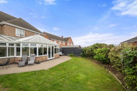 5 bedroom Detached house for sale in High Street, Ingoldmells, PE25