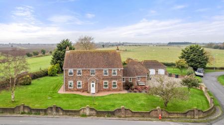 5 bedroom Detached house for sale in Church End, Winthorpe, PE25