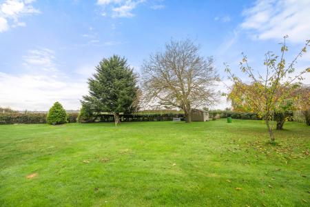 5 bedroom Detached house for sale in Church End, Winthorpe, PE25