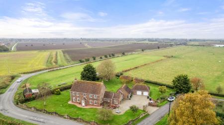 5 bedroom Detached house for sale in Church End, Winthorpe, PE25