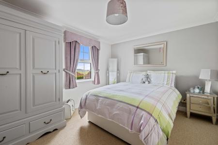 5 bedroom Detached house for sale in Church End, Winthorpe, PE25