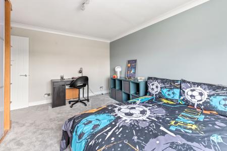 5 bedroom Detached house for sale in High Street, Ingoldmells, PE25