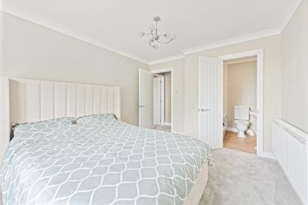 5 bedroom Detached house for sale in High Street, Ingoldmells, PE25