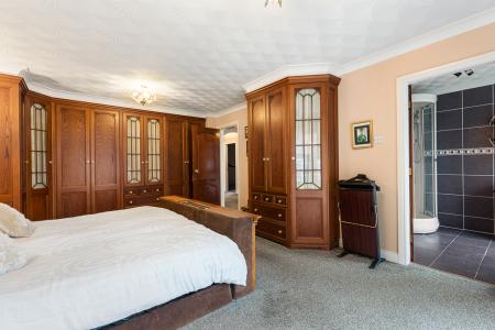 4 bedroom Detached house for sale in Derby Avenue, Skegness, PE25