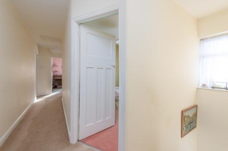 5 bedroom Detached house for sale in Sunningdale Drive, Skegness, PE25