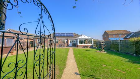 3 bedroom Detached bungalow for sale in Doubledays Lane, Burgh Le Marsh, PE24