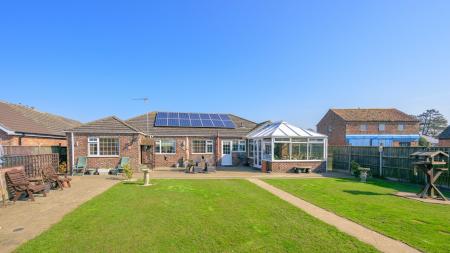 3 bedroom Detached bungalow for sale in Doubledays Lane, Burgh Le Marsh, PE24