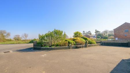 3 bedroom Detached bungalow for sale in Doubledays Lane, Burgh Le Marsh, PE24