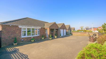 3 bedroom Detached bungalow for sale in Doubledays Lane, Burgh Le Marsh, PE24