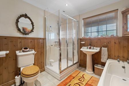 3 bedroom Detached bungalow for sale in Doubledays Lane, Burgh Le Marsh, PE24