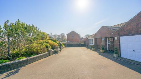 3 bedroom Detached bungalow for sale in Doubledays Lane, Burgh Le Marsh, PE24
