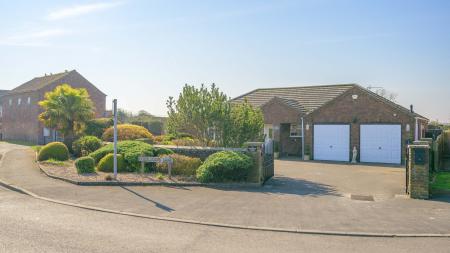 3 bedroom Detached bungalow for sale in Doubledays Lane, Burgh Le Marsh, PE24