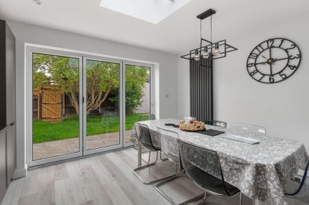 4 bedroom Detached bungalow for sale in Seacroft Road, Mablethorpe, LN12