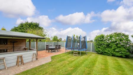 3 bedroom Detached house for sale in Sea Lane, Friskney, PE22