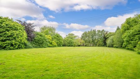4 bedroom Detached bungalow for sale in Summer Gates Lane, Bratoft, Skegness, PE24