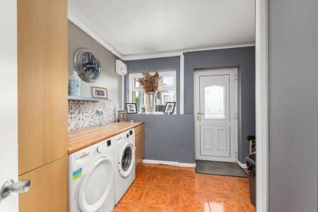 7 bedroom Detached house for sale in Field Lane, Friskney, PE22