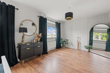 7 bedroom Detached house for sale in Field Lane, Friskney, PE22