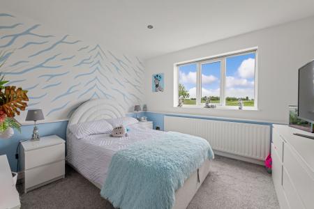 7 bedroom Detached house for sale in Field Lane, Friskney, PE22