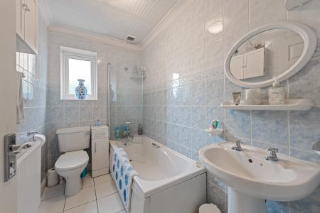 3 bedroom Detached bungalow for sale in Tindall Way, Wainfleet St.Marys, PE24