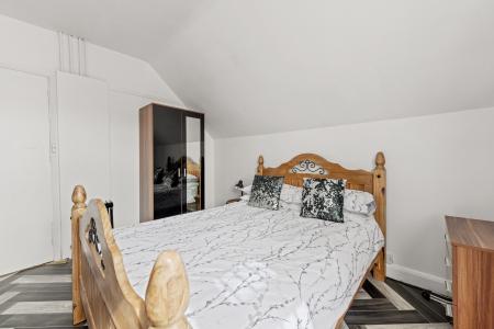 6 bedroom Detached house for sale in Glentworth Crescent, Skegness, PE25