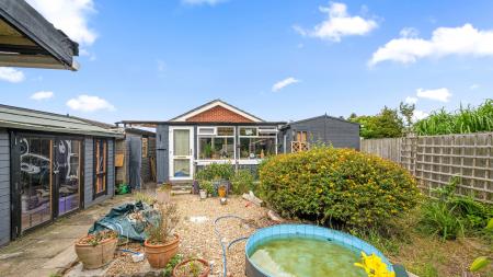 1 bedroom Detached bungalow for sale in South End, Hogsthorpe, PE24