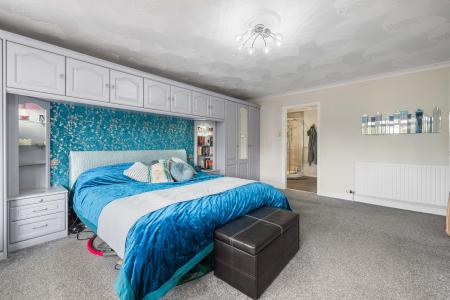 4 bedroom Detached house for sale in Station Road, Burgh Le Marsh, PE24