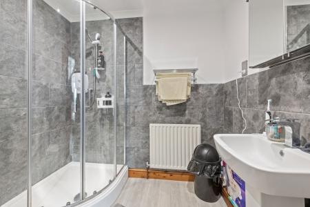 4 bedroom Detached house for sale in Station Road, Burgh Le Marsh, PE24