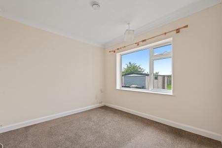 2 bedroom Bungalow for sale in Sea Lane, Ingoldmells, PE25