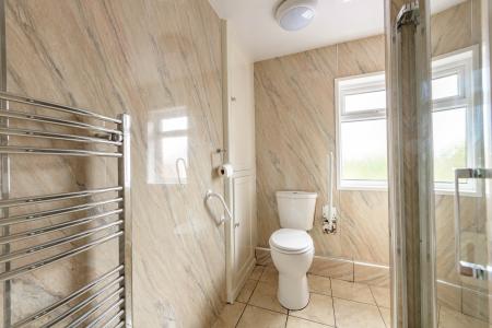 3 bedroom Detached bungalow for sale in Station Road, Burgh Le Marsh, PE24