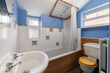 1 bedroom Flat for sale in Park Avenue, Skegness, PE25