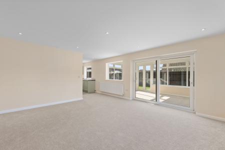 3 bedroom Detached bungalow for sale in 1 Washdyke Lane, Mumby, LN13