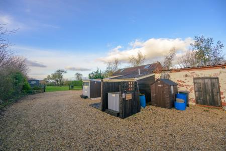 3 bedroom Detached bungalow for sale in Lymn Bank East, Thorpe St Peter, PE24