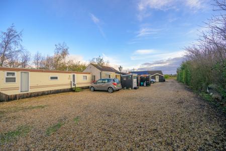 3 bedroom Detached bungalow for sale in Lymn Bank East, Thorpe St Peter, PE24