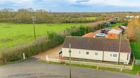 3 bedroom Detached bungalow for sale in Lymn Bank East, Thorpe St Peter, PE24