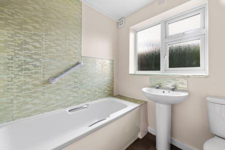 2 bedroom Flat for sale in Queens Road, Skegness, PE25