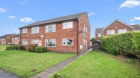 2 bedroom Flat for sale in Queens Road, Skegness, PE25