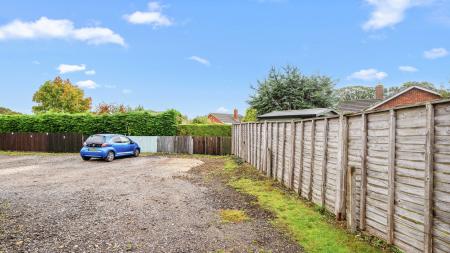 2 bedroom Flat for sale in Queens Road, Skegness, PE25