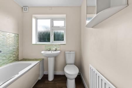 2 bedroom Flat for sale in Queens Road, Skegness, PE25