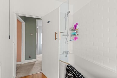 3 bedroom Semi-detached house for sale in Chauntry Road, Alford, LN13