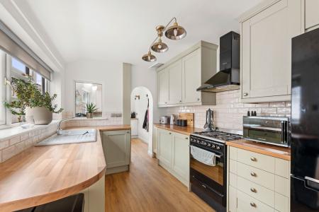 3 bedroom Semi-detached house for sale in Chauntry Road, Alford, LN13