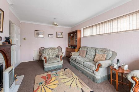 2 bedroom Detached bungalow for sale in Dutton Avenue, Skegness, PE25