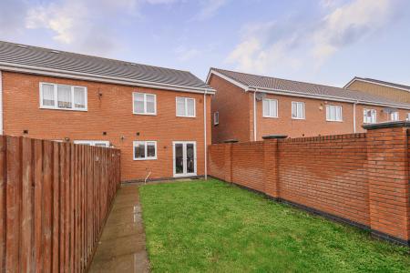 3 bedroom End of terrace house for sale in Churchill Avenue, Skegness, PE25