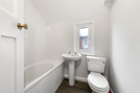 5 bedroom Terraced House for sale in Wainfleet Road, Skegness, PE25