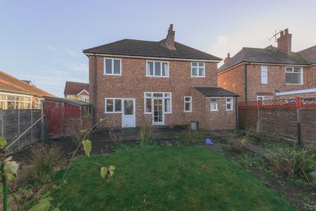 4 bedroom Detached house for sale in Firbeck Avenue, Skegness, PE25