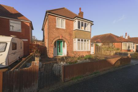 4 bedroom Detached house for sale in Firbeck Avenue, Skegness, PE25