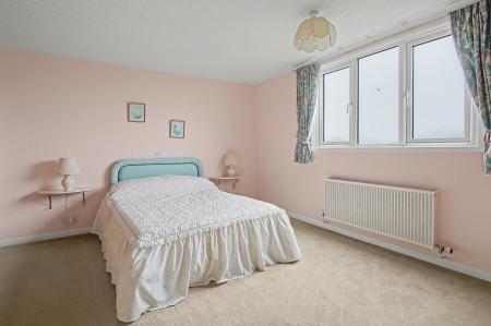 4 bedroom Detached house for sale in Ingoldmells Road, Addlethorpe, PE24