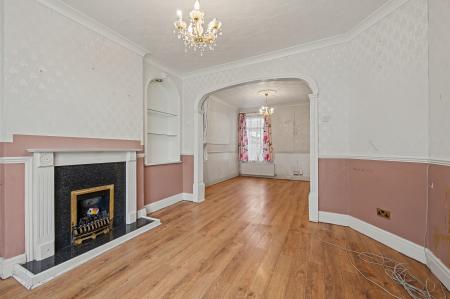 4 bedroom Terraced House for sale in Cavendish Road, Skegness, PE25