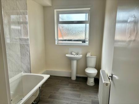 1 bedroom Flat to let in Wainfleet Road, Skegness, PE25